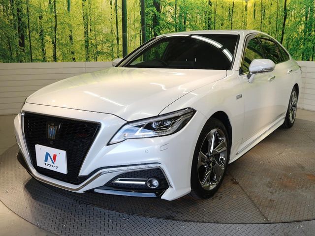 TOYOTA CROWN sedan hybrid 2020