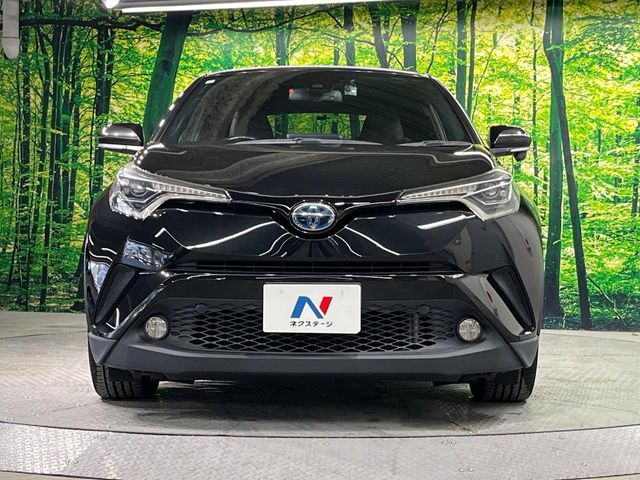 TOYOTA C-HR 2017