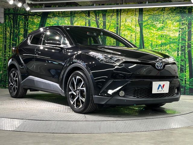 TOYOTA C-HR 2017