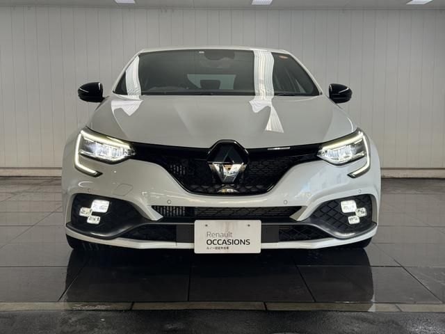 RENAULT RENAULT MEGANE hatchback 2023