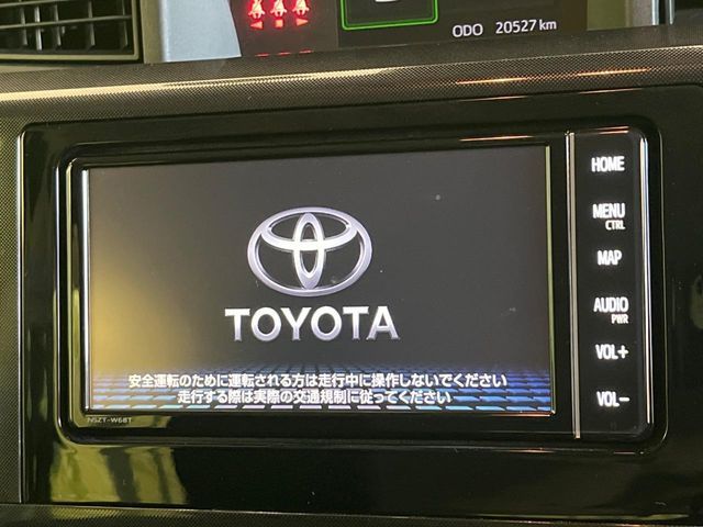 TOYOTA ROOMY 2022