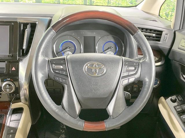 TOYOTA VELLFIRE  HYBRID 4WD 2015
