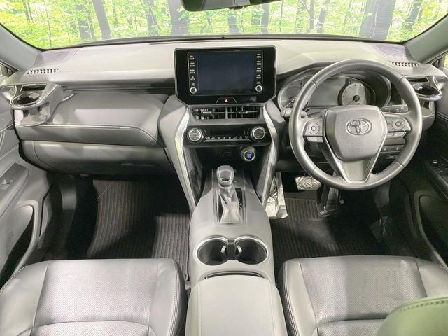 TOYOTA HARRIER 4WD 2020