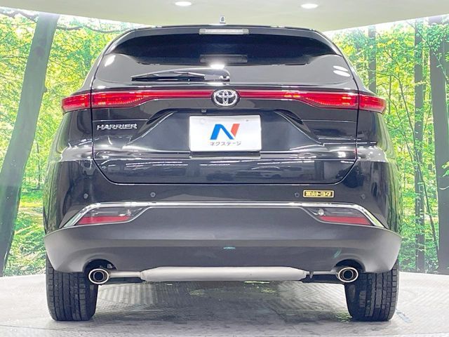 TOYOTA HARRIER 4WD 2020