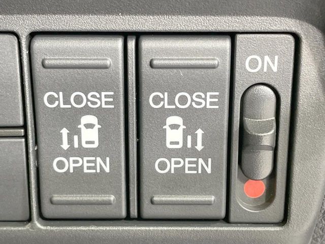 HONDA FREED e:HEV 2025