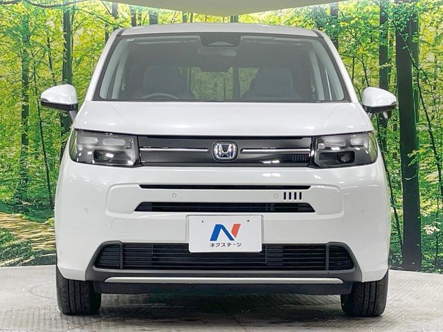 HONDA FREED e:HEV 2025
