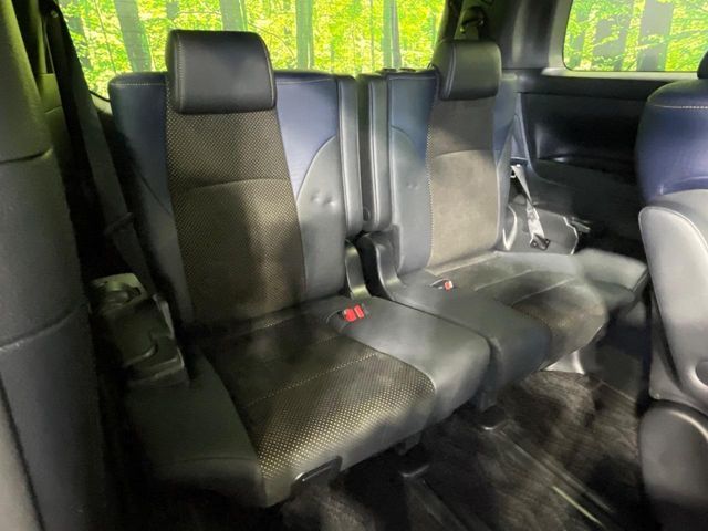 TOYOTA VELLFIRE 2016