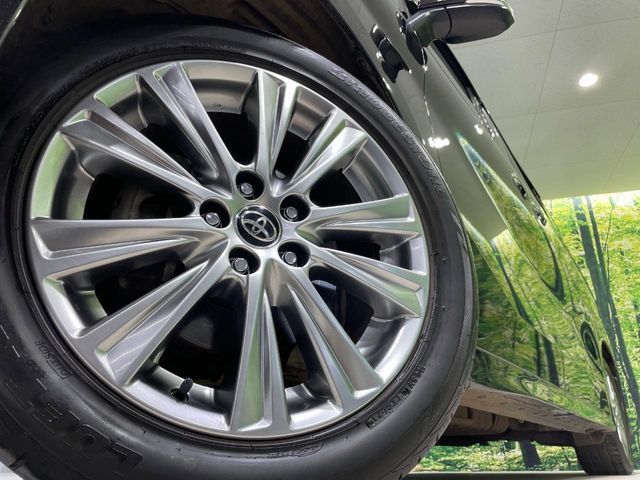 TOYOTA VELLFIRE 2016