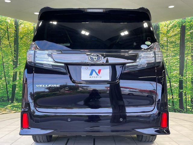 TOYOTA VELLFIRE 2016