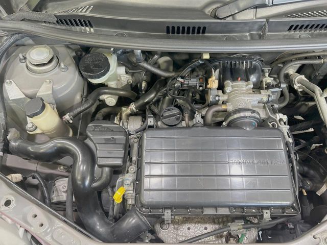 DAIHATSU MIRA GINO 2006