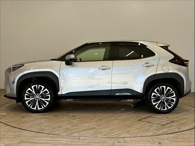 TOYOTA YARIS CROSS HYBRID 2021