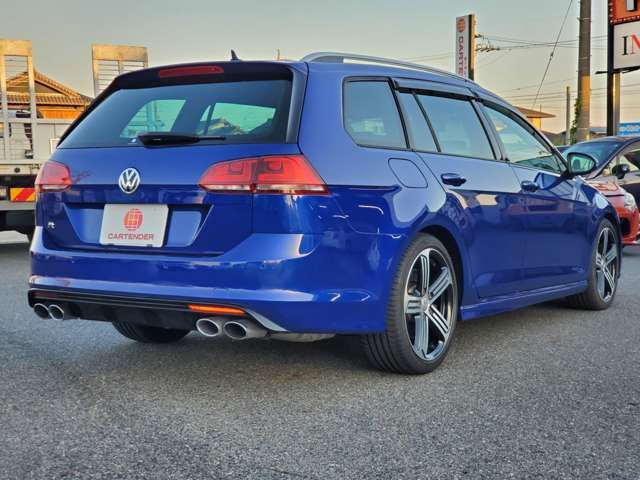VOLKSWAGEN VOLKSWAGEN GOLF R VARIANT 2015