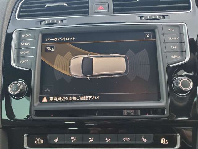 VOLKSWAGEN VOLKSWAGEN GOLF R VARIANT 2015