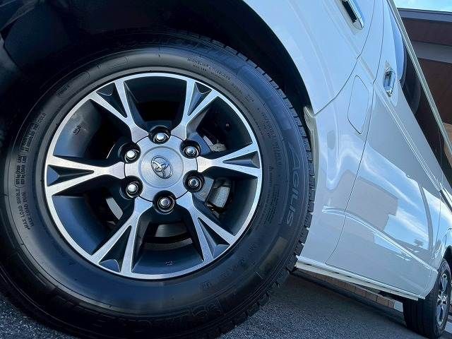 TOYOTA HIACE van 2WD 2022