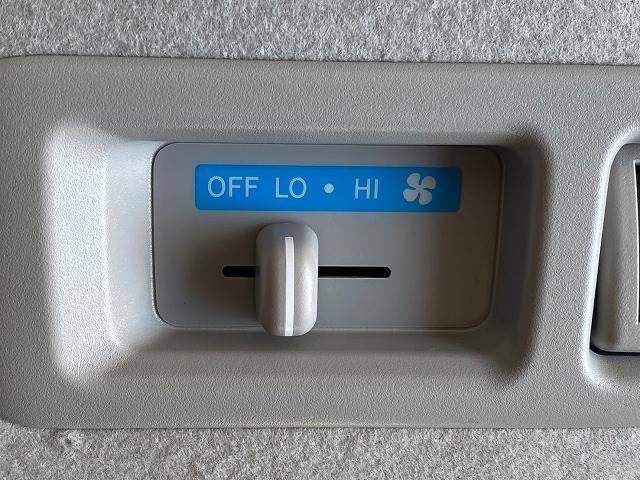 TOYOTA HIACE van 2WD 2021