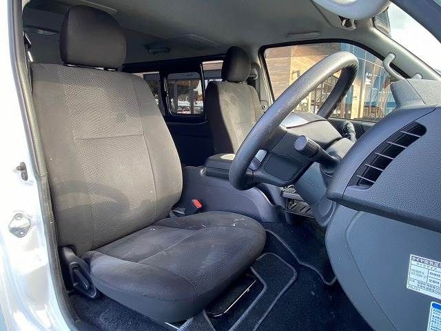 TOYOTA HIACE van 2WD 2021