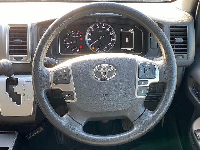 TOYOTA HIACE van 2WD 2021