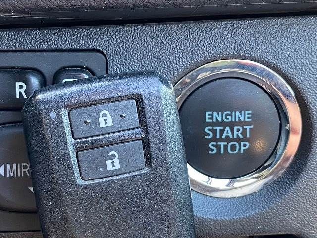 TOYOTA HIACE van 2WD 2021