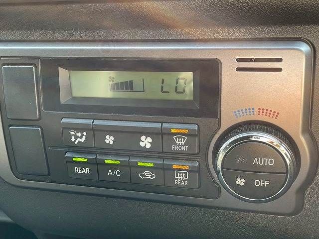 TOYOTA HIACE van 2WD 2022