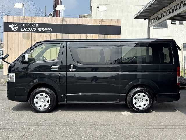 TOYOTA HIACE van 4WD 2023