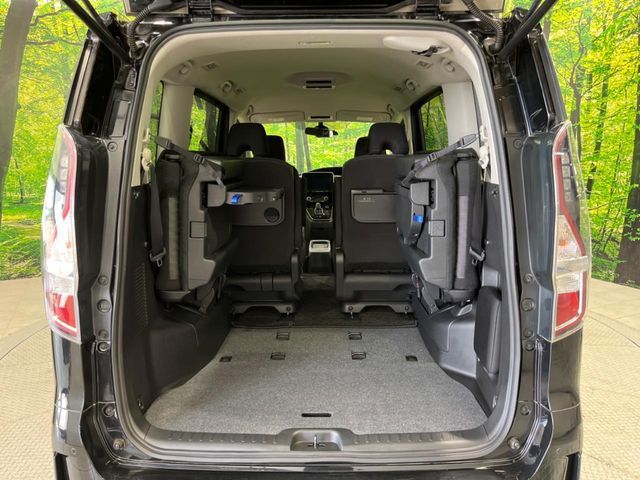 NISSAN SERENA  WG 2020