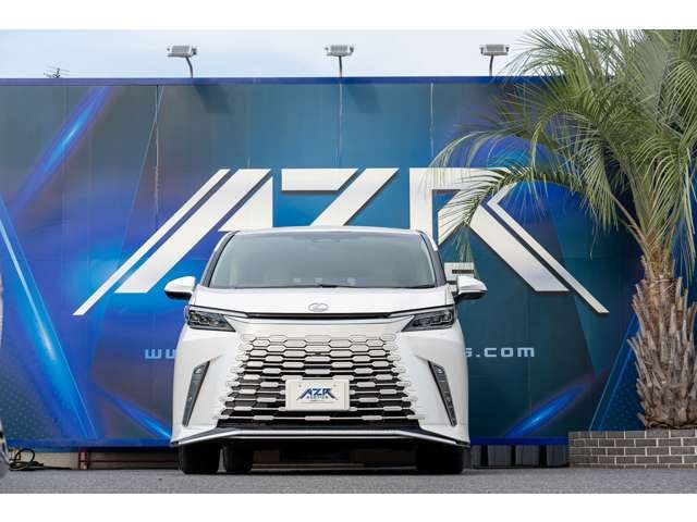 TOYOTA ???? LM500h 2024