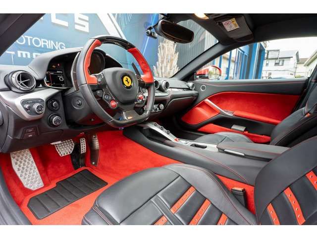 FERRARI FERRARI F12 2016