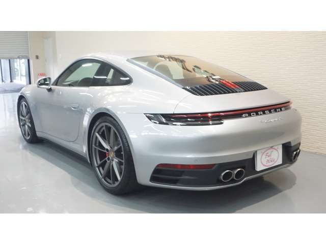 PORSCHE PORSCHE 911 2021