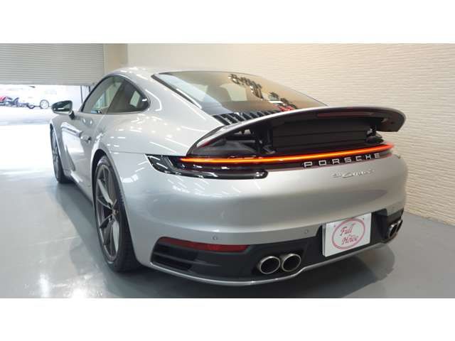 PORSCHE PORSCHE 911 2021