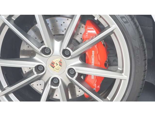 PORSCHE PORSCHE 911 2021