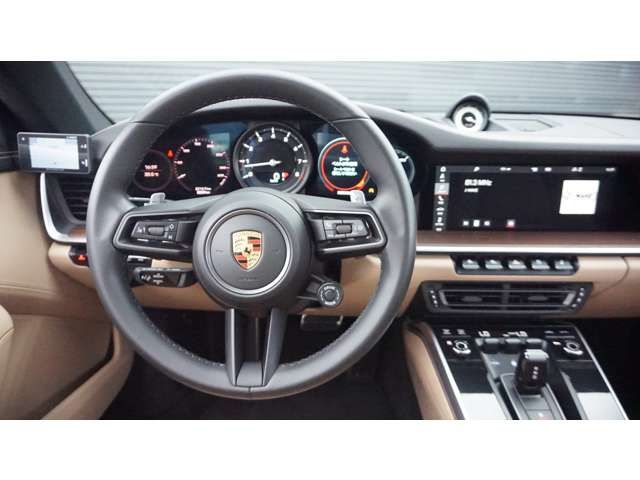 PORSCHE PORSCHE 911 2021