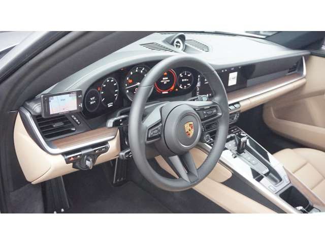 PORSCHE PORSCHE 911 2021