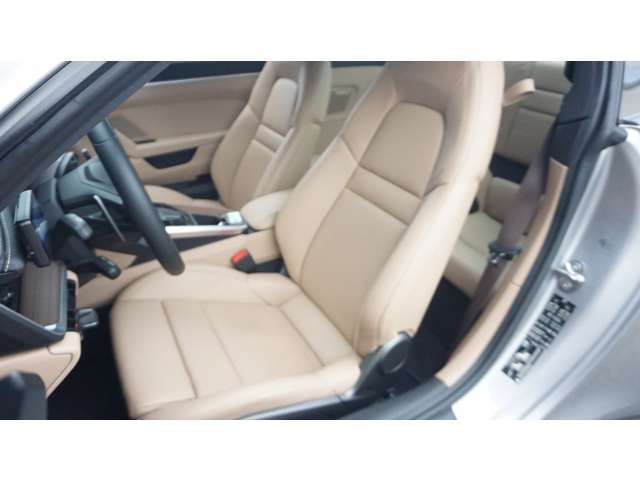 PORSCHE PORSCHE 911 2021