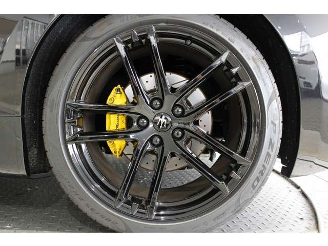 MASERATI MASERATI GRANTURISMO 2019