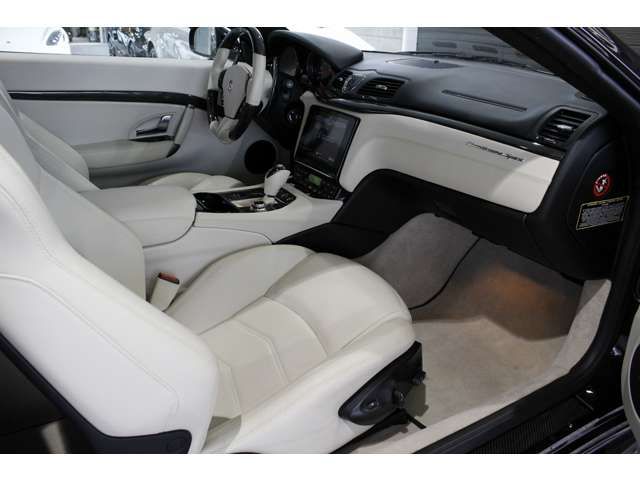 MASERATI MASERATI GRANTURISMO 2019