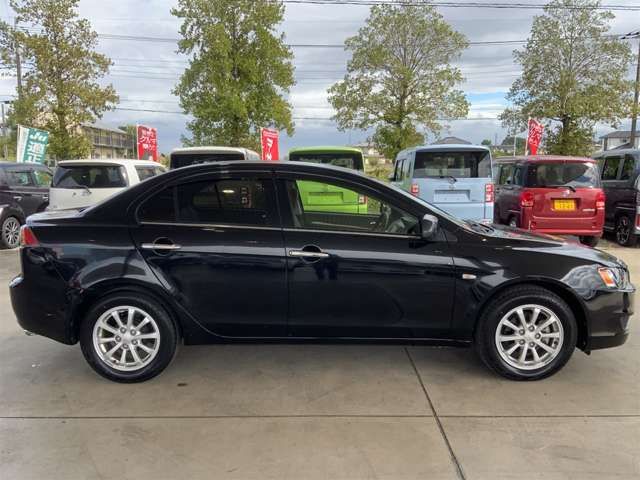 MITSUBISHI GALANT FORTIS 2012