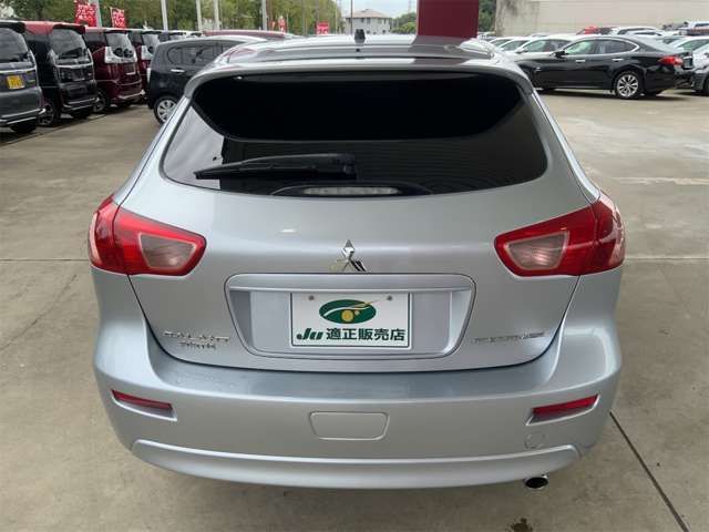 MITSUBISHI GALANT FORTIS SPORTBACK 2010