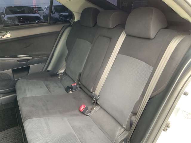 MITSUBISHI GALANT FORTIS SPORTBACK 2010