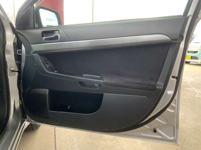 MITSUBISHI GALANT FORTIS SPORTBACK 2010