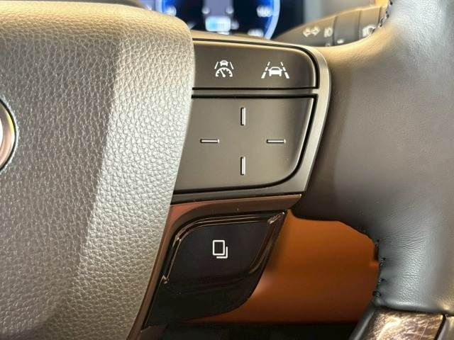 TOYOTA VELLFIRE  HYBRID 2023