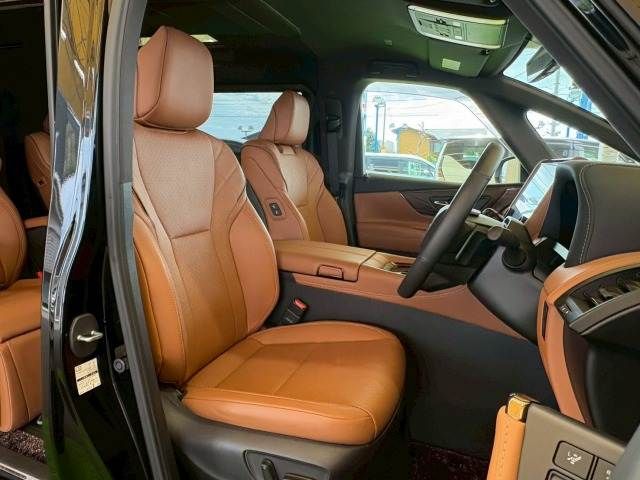 TOYOTA VELLFIRE  HYBRID 2023