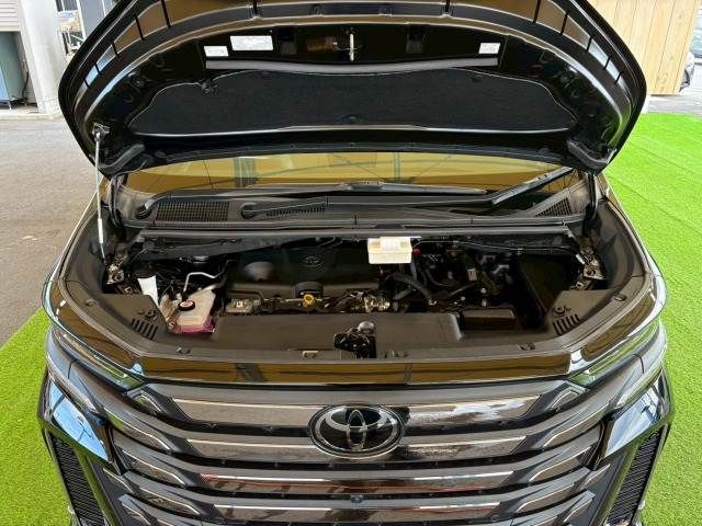 TOYOTA VELLFIRE  HYBRID 2023