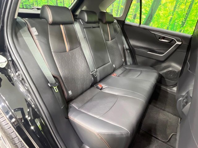 TOYOTA RAV4 4WD 2021