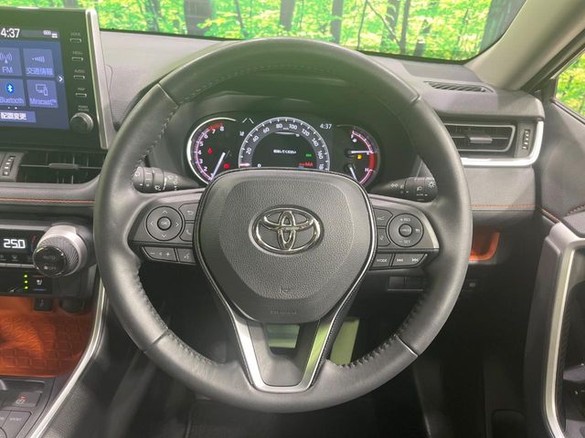 TOYOTA RAV4 4WD 2021