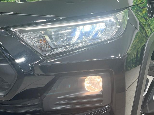 TOYOTA RAV4 4WD 2021