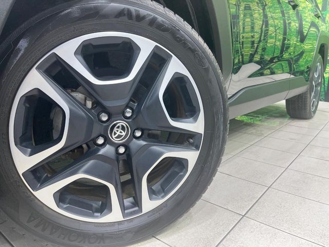 TOYOTA RAV4 4WD 2021