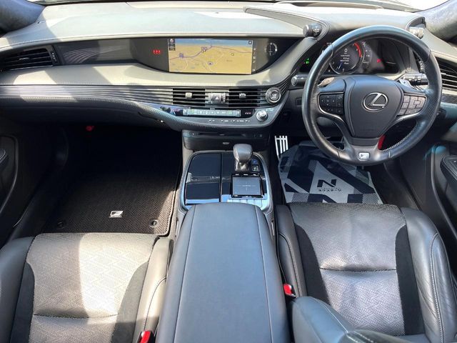 TOYOTA LEXUS LS500 2018