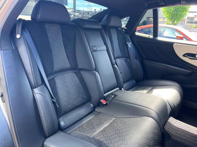 TOYOTA LEXUS LS500 2018