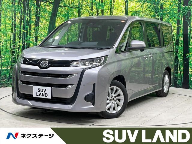 TOYOTA NOAH 2022