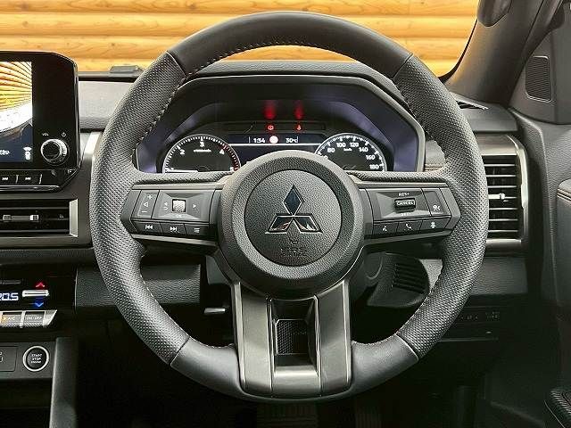 MITSUBISHI TRITON 2025